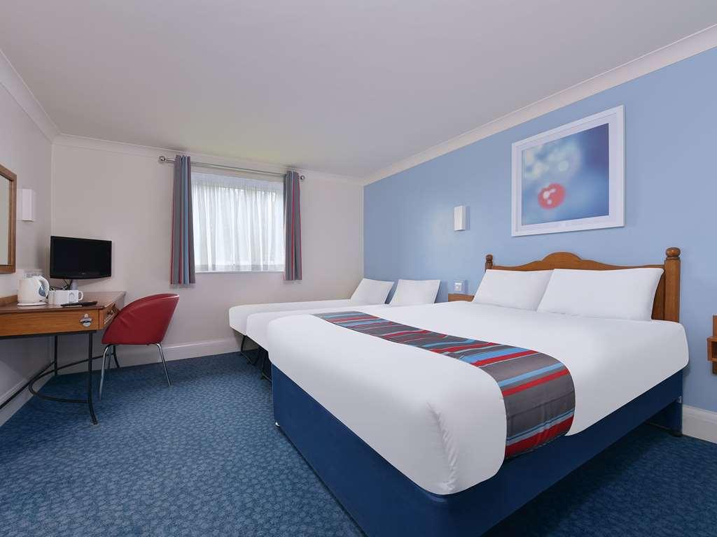 Travelodge Plymouth Roborough Bilik gambar