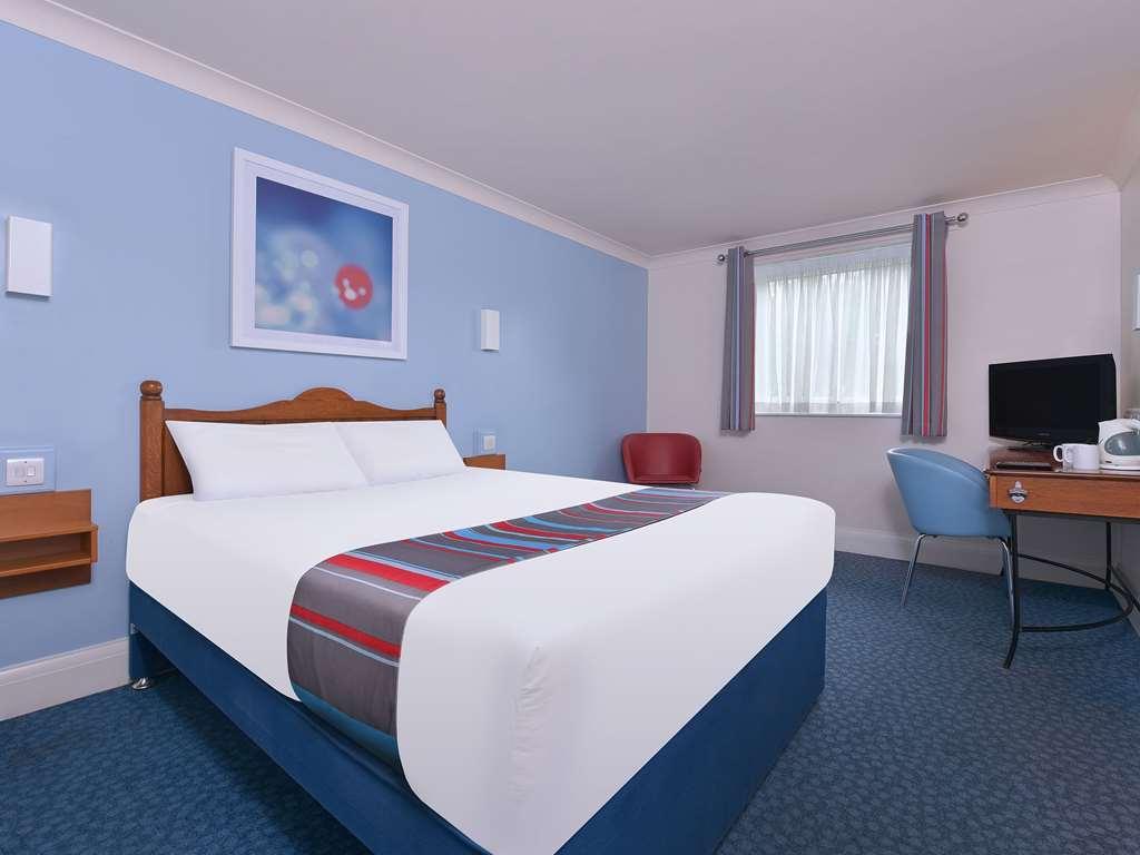 Travelodge Plymouth Roborough Bilik gambar