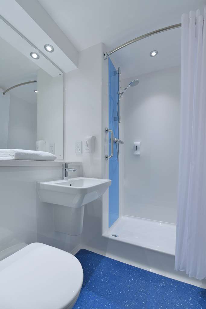 Travelodge Plymouth Roborough Bilik gambar